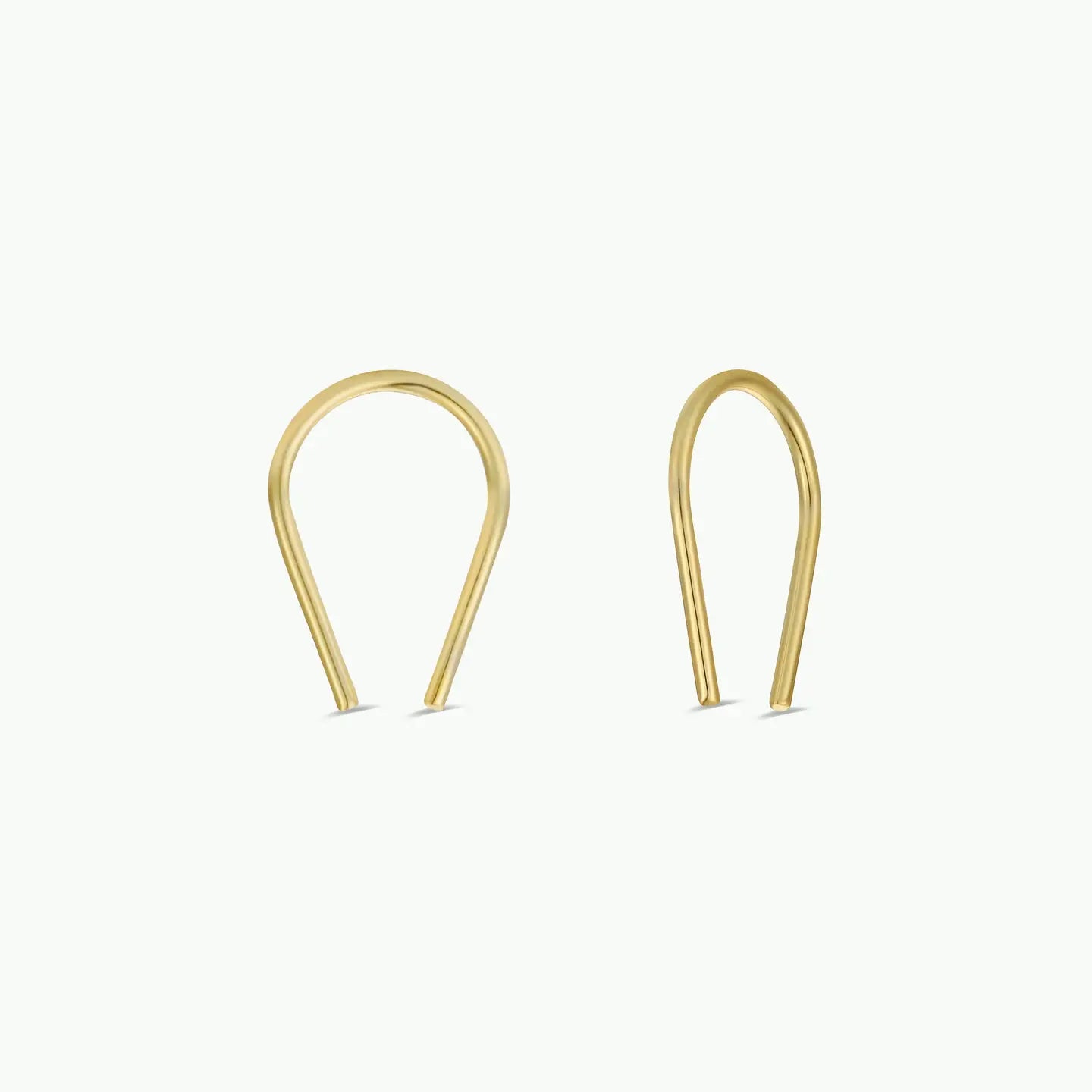 Minimalist - Horseshoe - Gold Earrings
