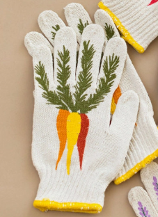 Gardening Gloves Carrot