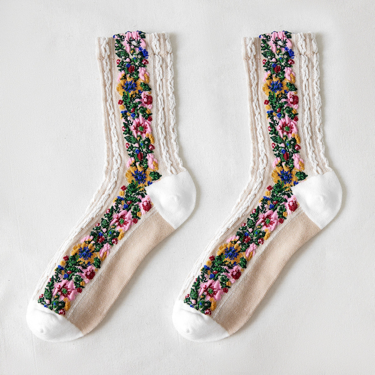 Rufia - Vintage Floral Print Summer Socks White