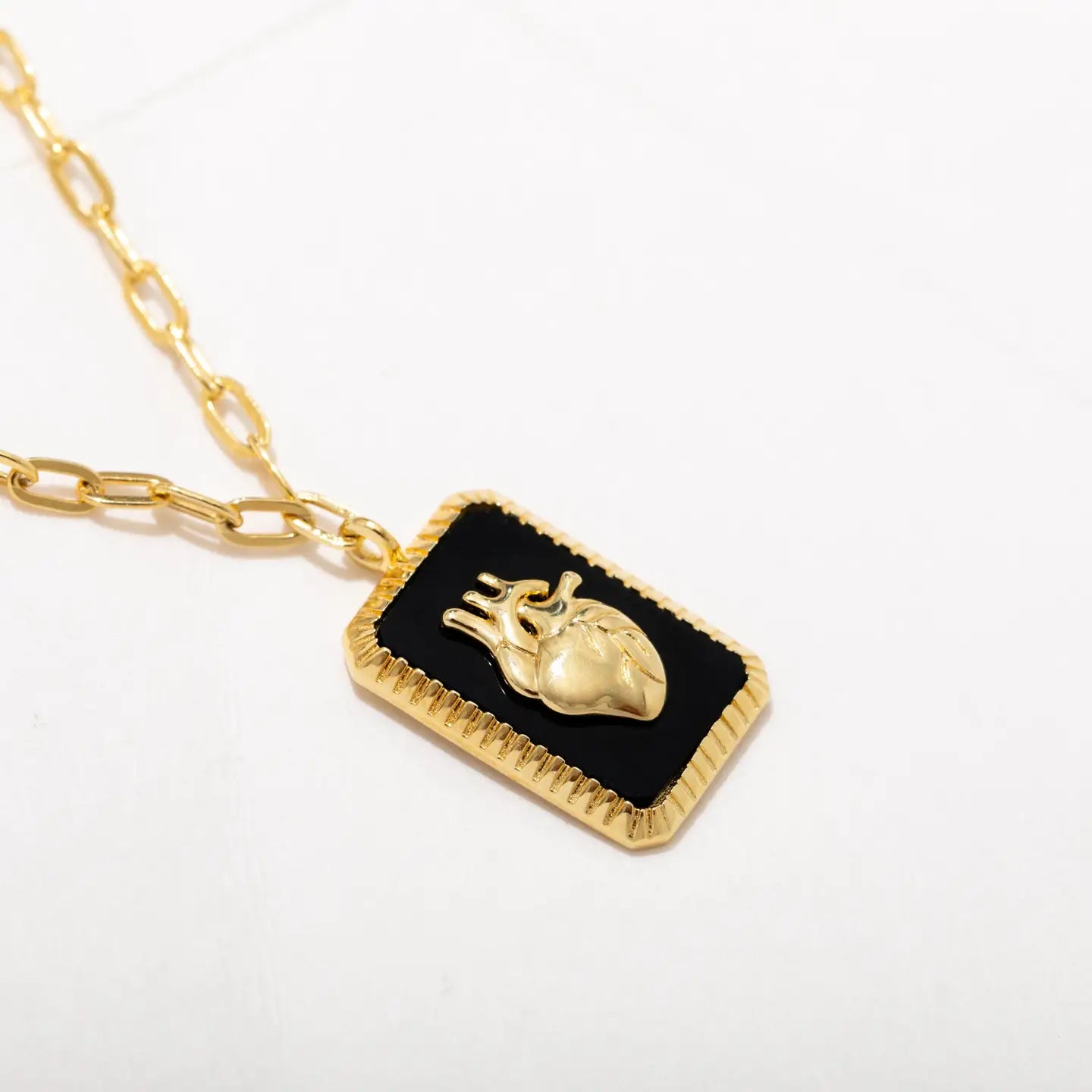 Anatomical Heart Pendant Necklace - 14k Gold