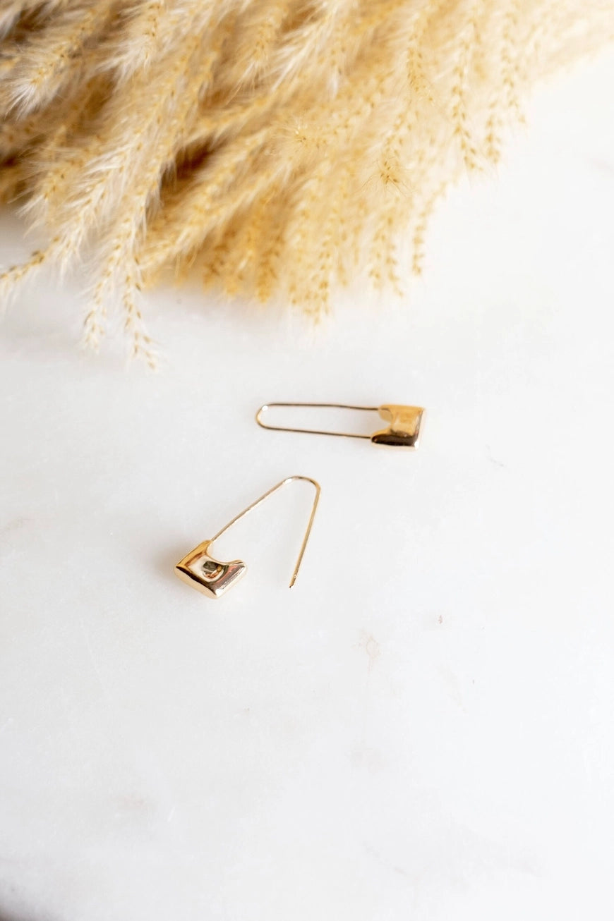 Sid Safety Pin Earrings - 18k Gold Plated