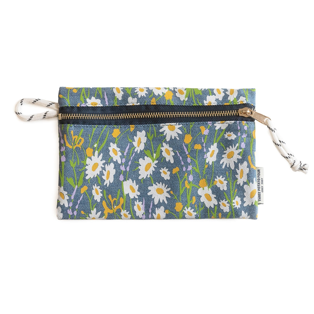 Daisy Garden Zip Pouch