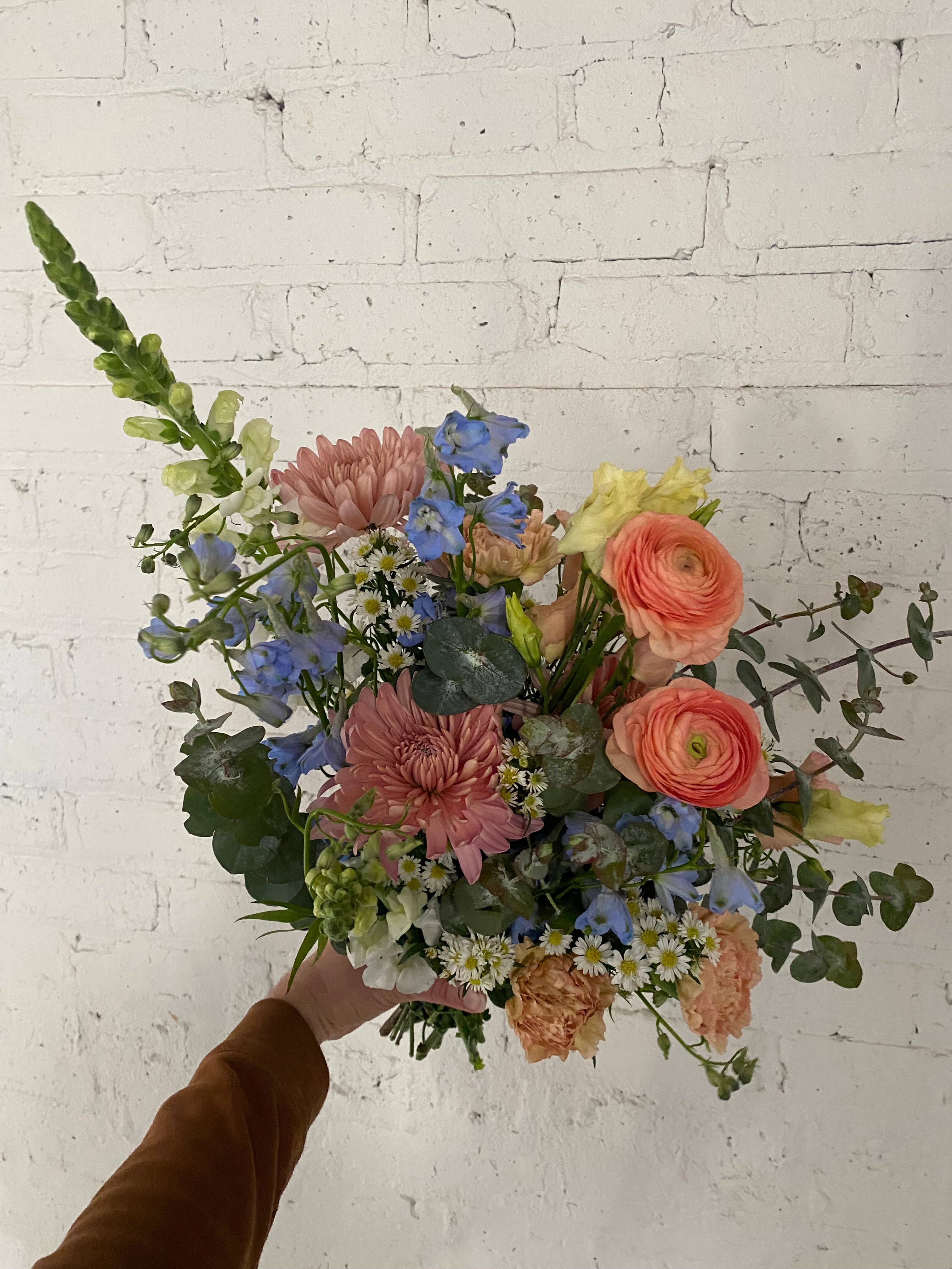 Mother's Day Soft & Neutral Designer's Choice - Hand Tie