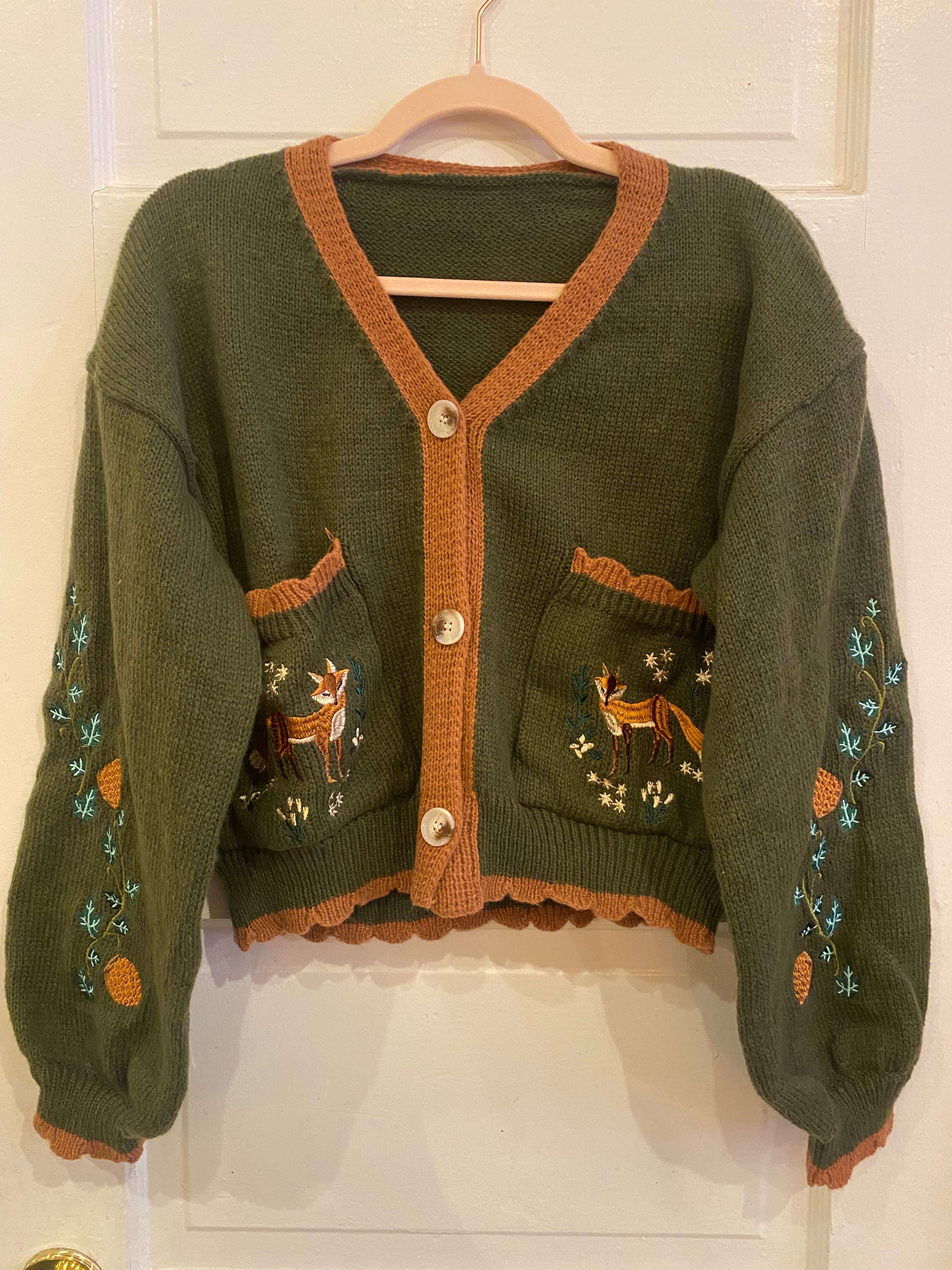 V-Neck Button Pocket Fox Embroidered Cardigan