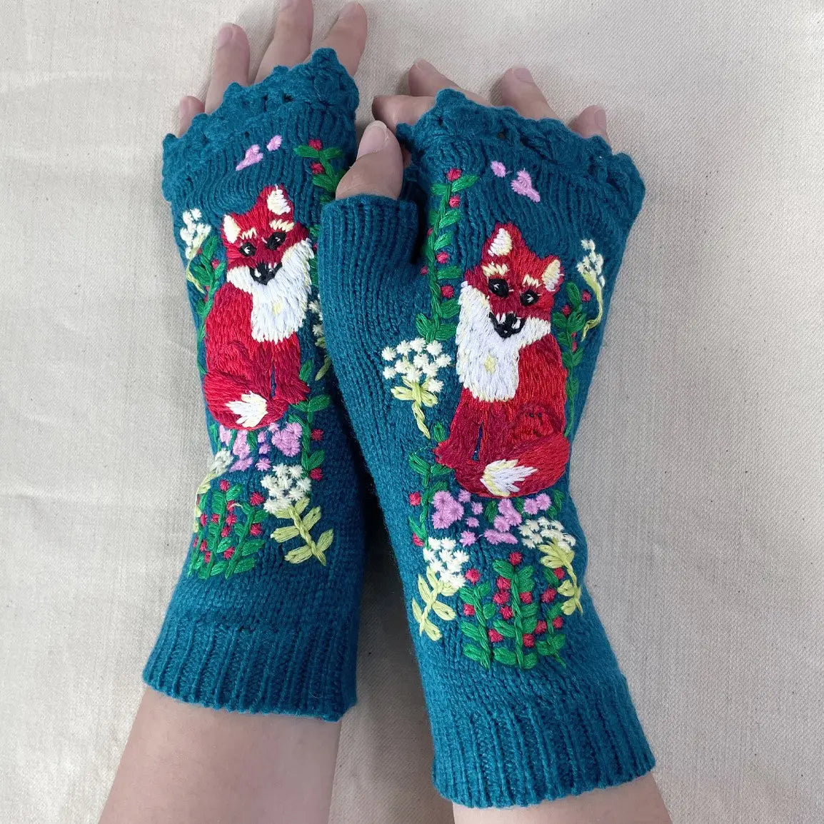 Fox Embroidered Gloves Blue
