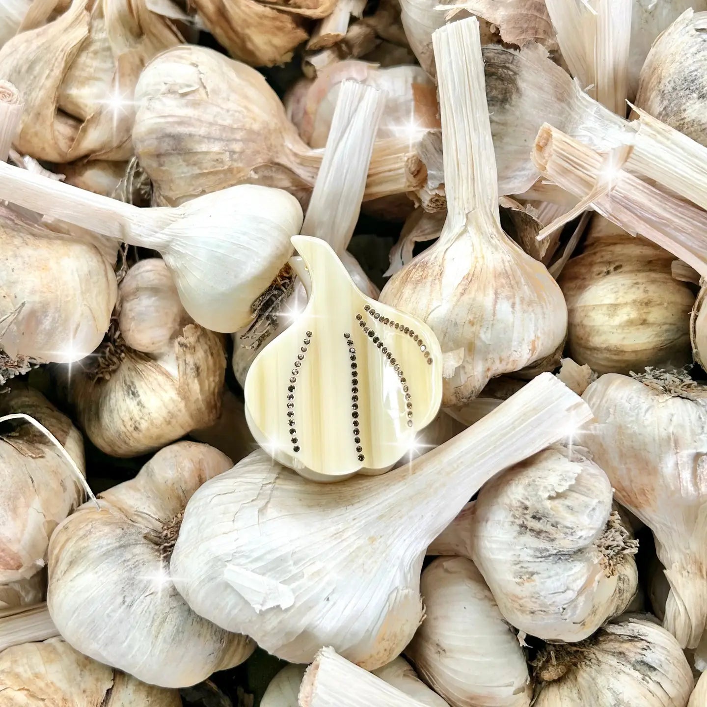 Garlic Rhinestone Mini Hair Claw
