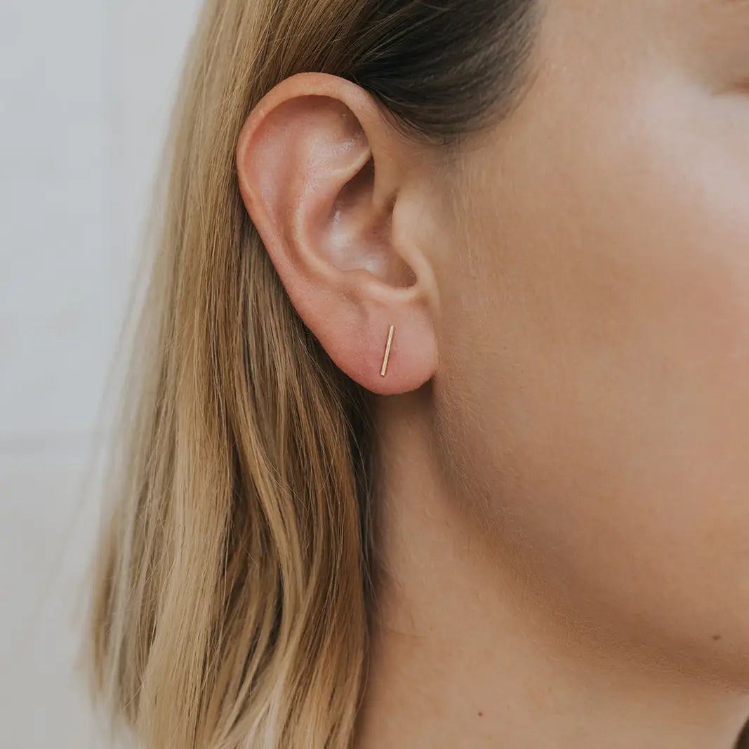 Minimalist - Bar - Gold Earrings