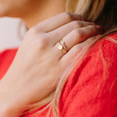 Single Diamond Disk Ring